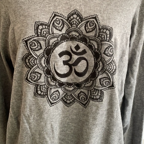 Embroidered OM sweater yogi 🧘‍♀️ WORN ONCE MED! - Picture 2 of 3